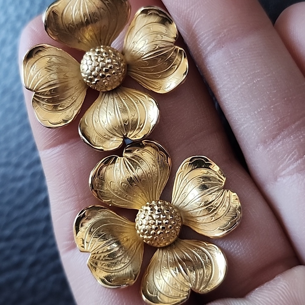 VTG Giovanni clip on earrings
